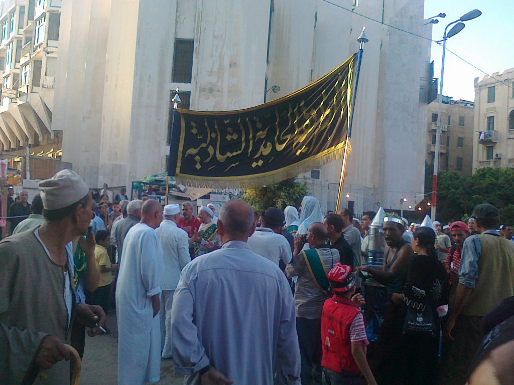 الدفاف.. طبّال الموالد متصوف هائم في حب الله 1467112249 923 864990 6