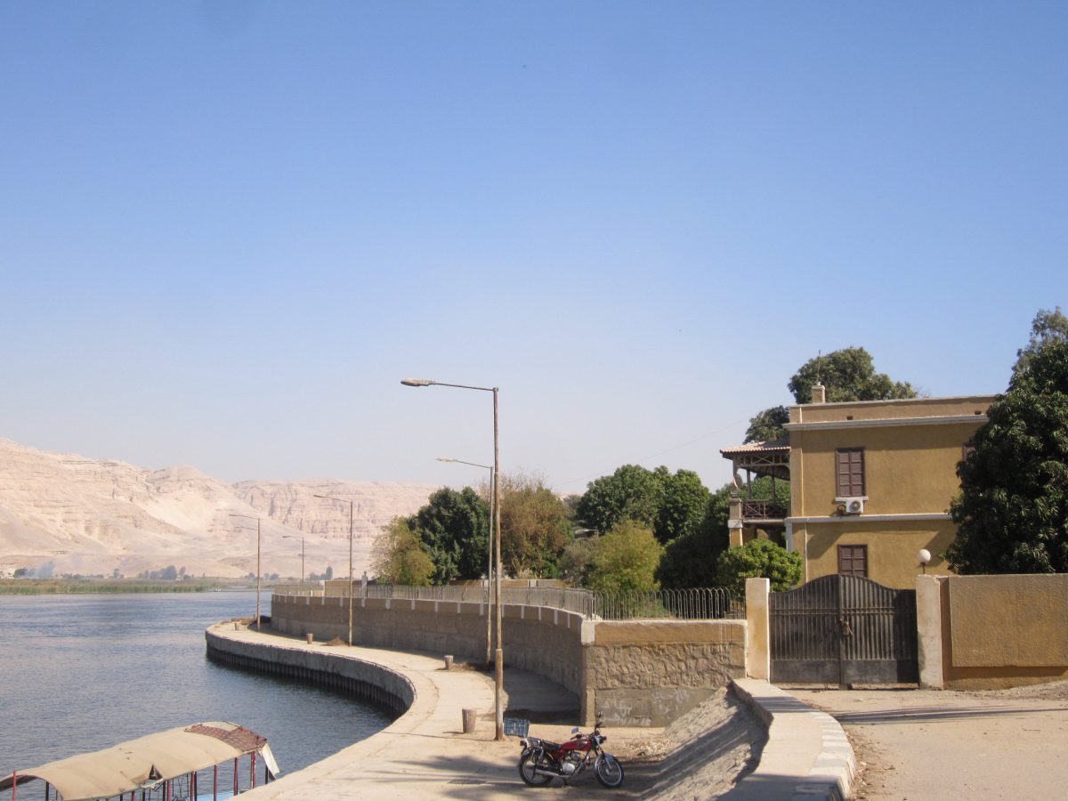 قناطر نجع حمادي.. هنا منفى محمد نجيب أول رئيس للجمهورية