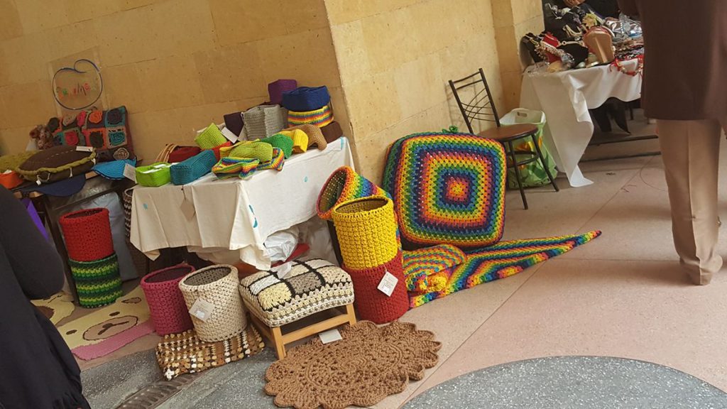 مهرجان “الكروشيه”.. سحر الألوان المصرية يتجلّى في الفسطاط 1478955700 388 168812 14954419 10153833784491400 583625990 o