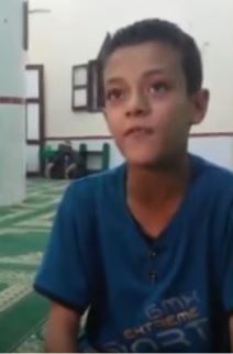 فيديو| طفل في الحادية عشر من عمره يتلو القرآن بصوت ملائكي 1527506020 671 16033