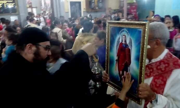 صور| كنائس أسيوط تختتم احتفالاتها بعيد رئيس الملائكة 1542800482 460 28616 received 358454728058478