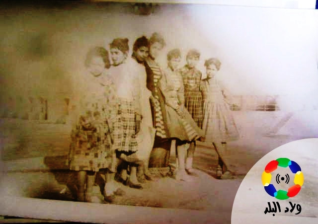 حكاية صورة| فتيات قنا بفساتين الستينات خلال رحلة مدرسية 1543842019 166 141792
