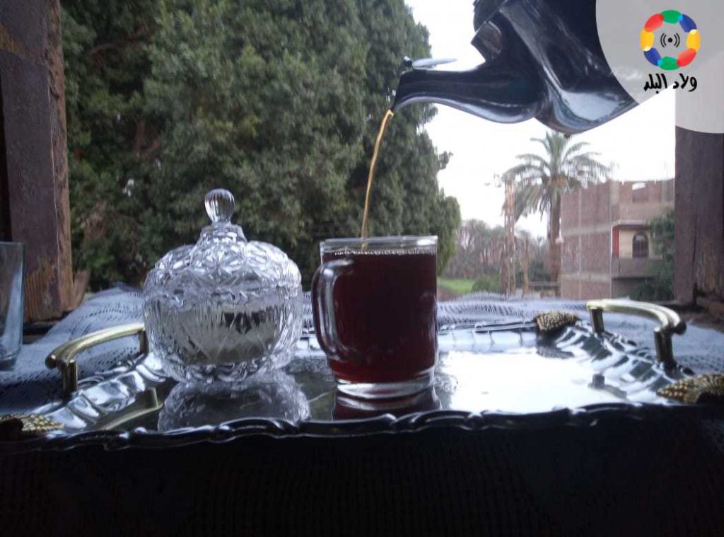 الطراوة| شاي العصاري.. عادة قديمة تجمع الأهالي في الصعيد 1561289170 533 68151 2