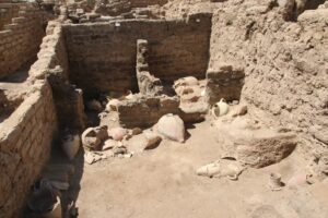 مصنع الصيغIMG 0135