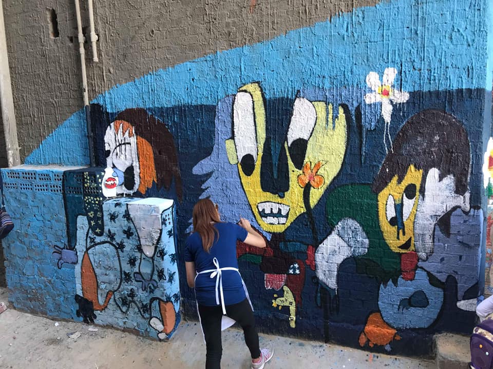 الرسم على الجدران