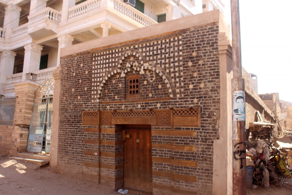 واجهة منزل حسن مجاهد بمدينة إسنا
