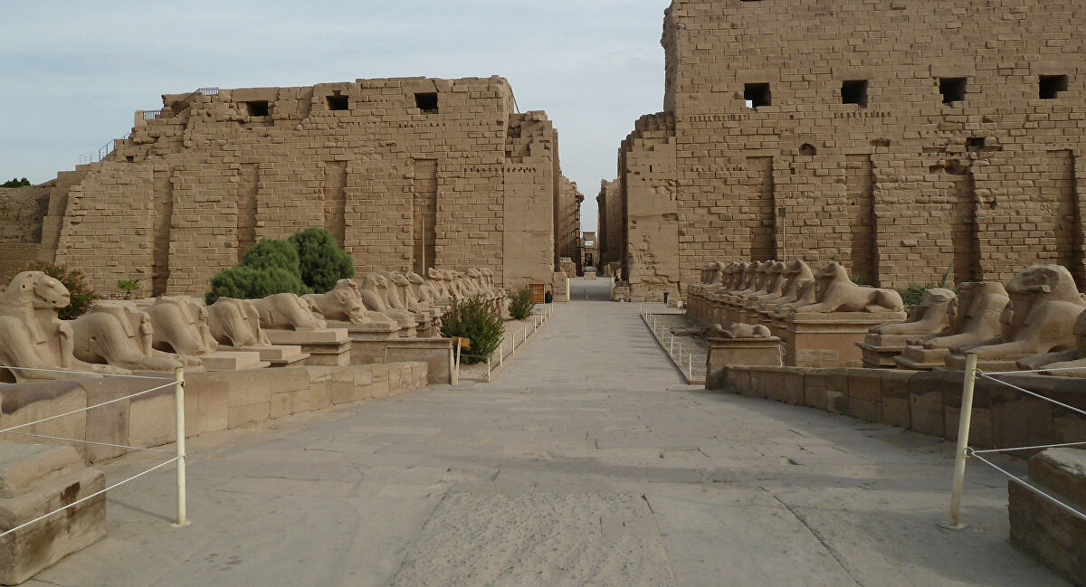 كباش الواجهة