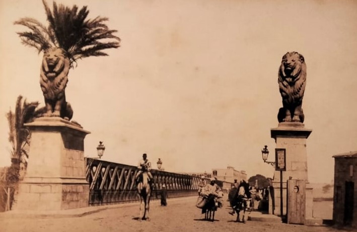 صورة كوبري قثر النيل من معرض العودة إلى مصر بمركز الجزيرة للفنون