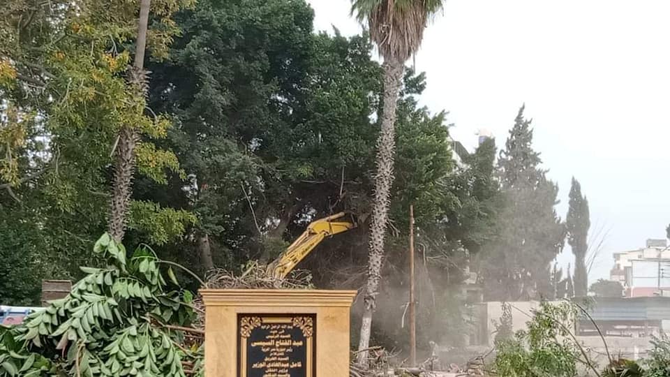 مسرح ثقافة المنصورة في محيط هدم نادي السكة الحديد