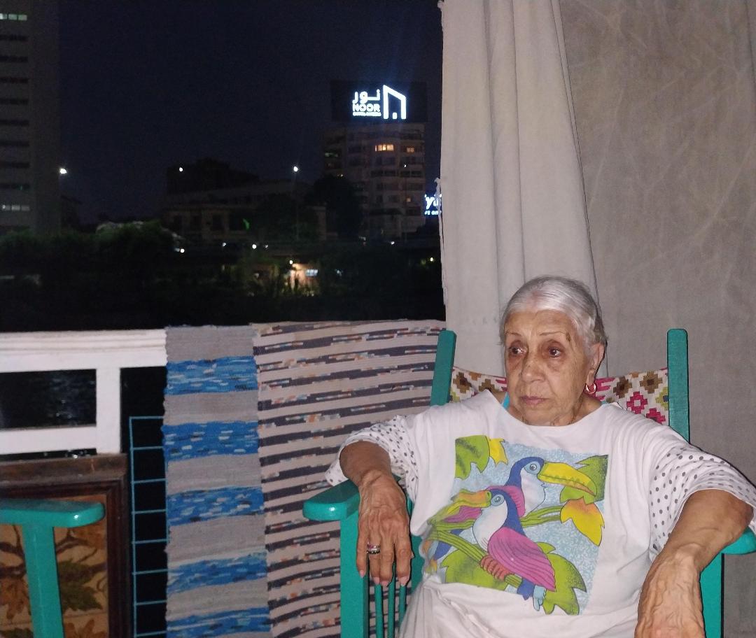 «ساكنو العوامات يستغيثون»: ماذا يحدث؟