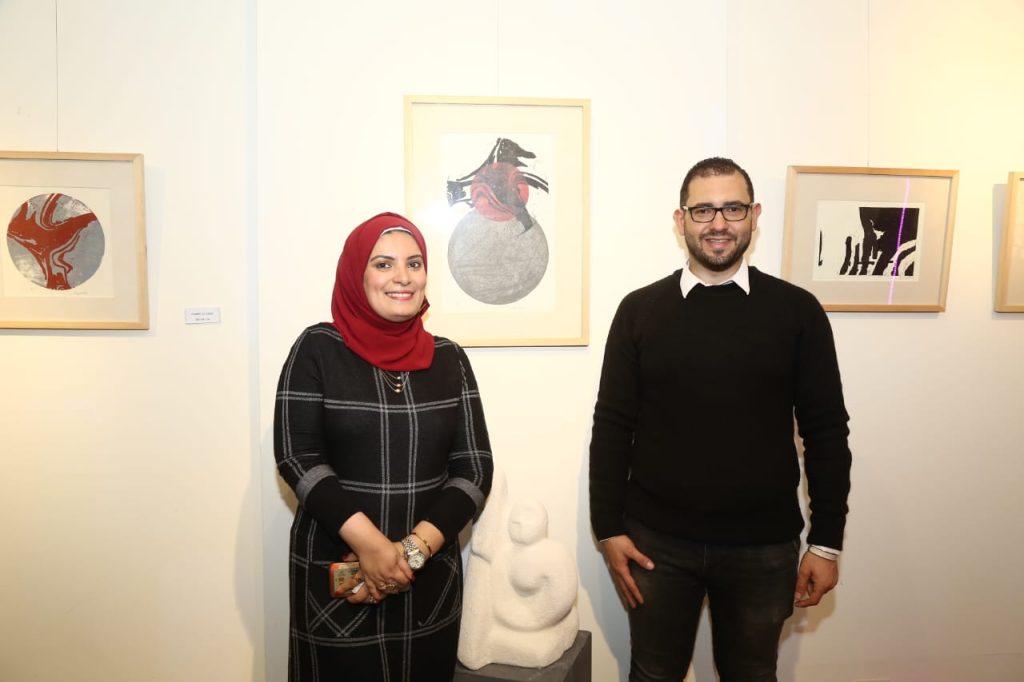 «ثمار الحب»: أعمال فنية من النحت والجرافيك للفنانين عماد عزت وإنجي عبدالمنعم 91da5329 5b09 484e 9ed7 e4555051db7f