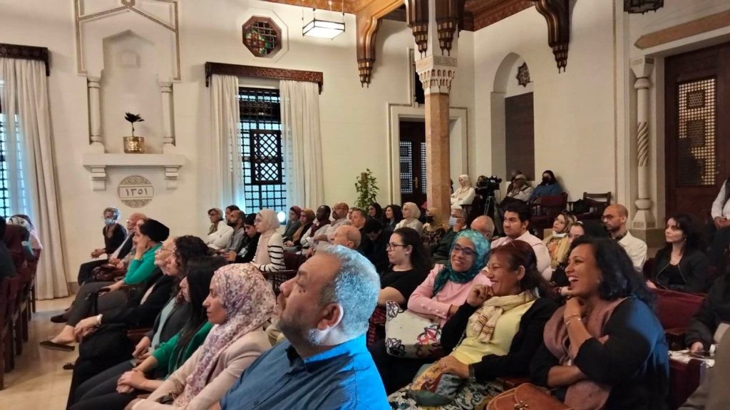 خلال مناقشة كتاب القاهرة السينمائية بالجامعة الأمريكية بالقاهرة