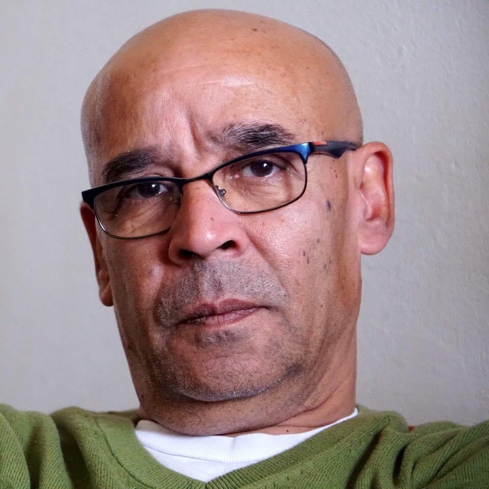 «كلب المعمل»: فصل من رواية إبراهيم البجلاتي الجديدة