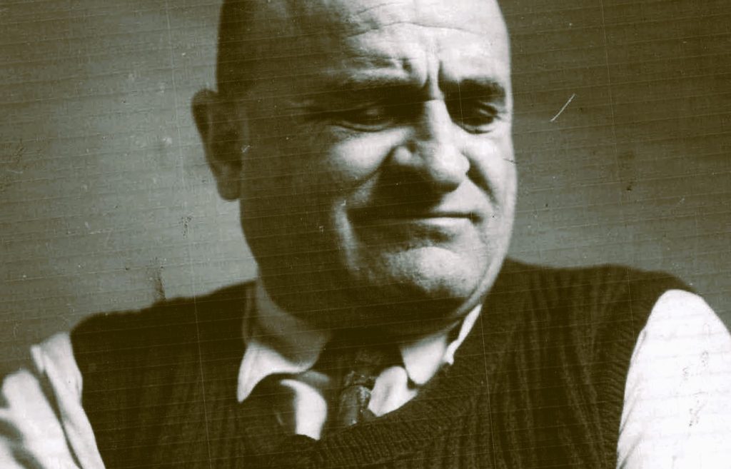 1 9