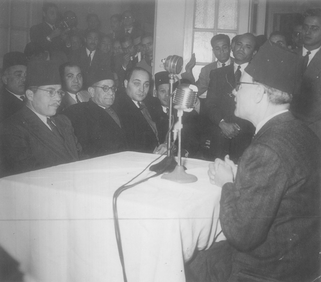 «الإسكندر الأكبر»: محاضرة طه حسين في كلية الآداب عام 1924 taha