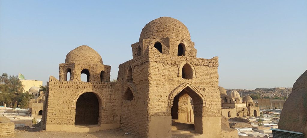 القباب الفاطمية.. سحر الحكايات في أسوان pic