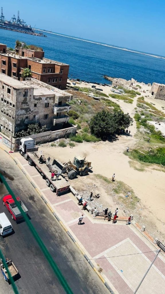 هدم الحوض الجاف بالدخيلة في الإسكندرية 1 1