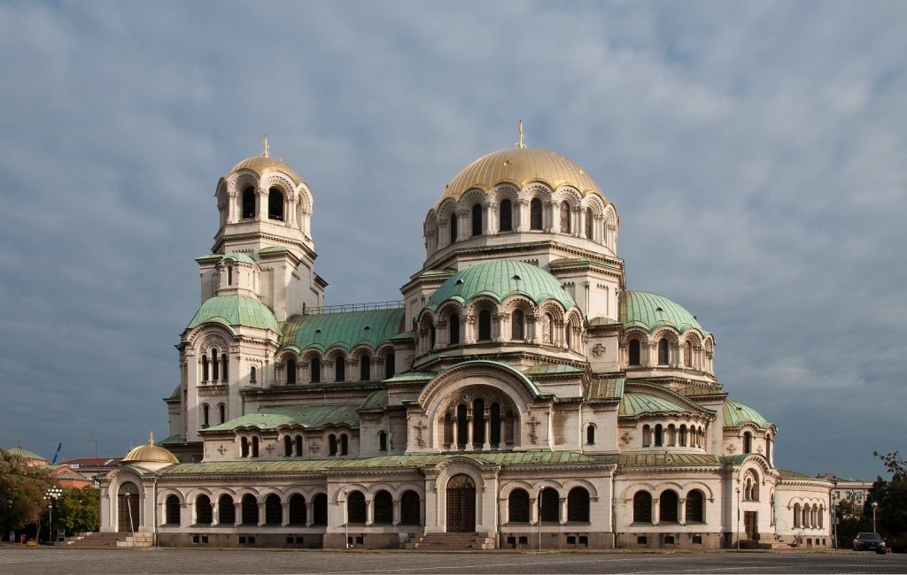 «شنطة سفر»: مين يشتري الورد مني؟ AlexanderNevskyCathedral Sofia 6