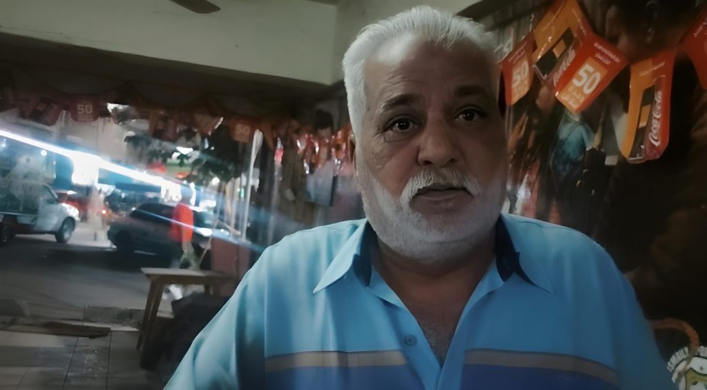 شيخ عازفي السمسمية بالإسماعيلية: نحارب من أجل ألا تموت أصوات القنال WhatsApp Image 2025 05 17 at 1.53.36 PM