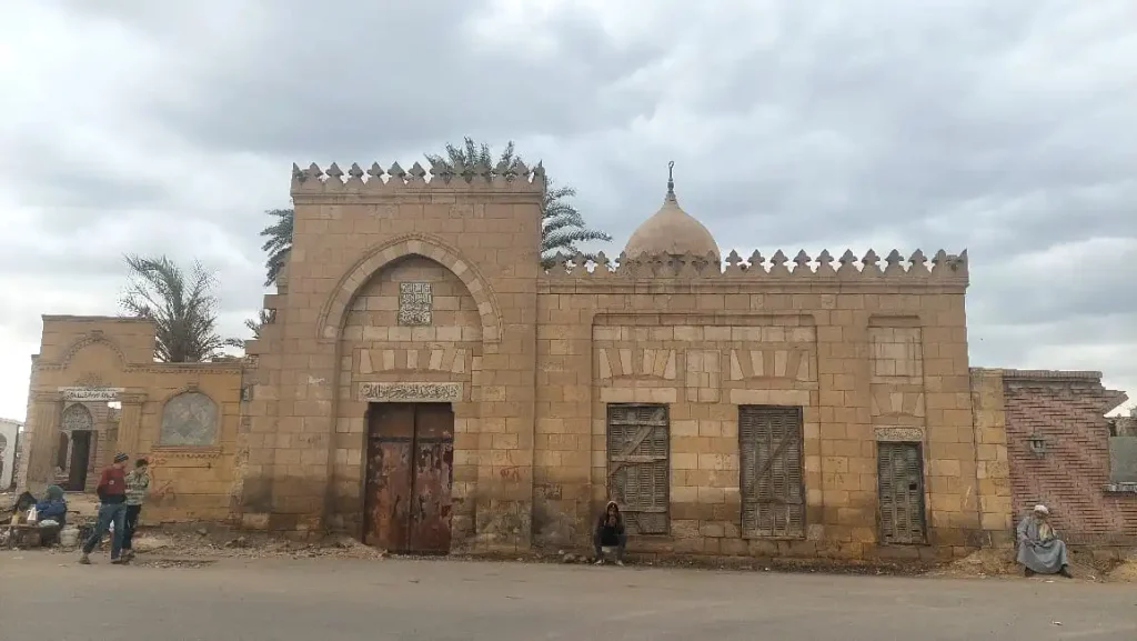 tomb 1