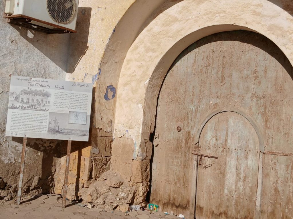 «شونة الغلال» بالقصير.. صرح تاريخي مهجور يروي حكايات التجارة والقوافل Grain silo in Quseir 4